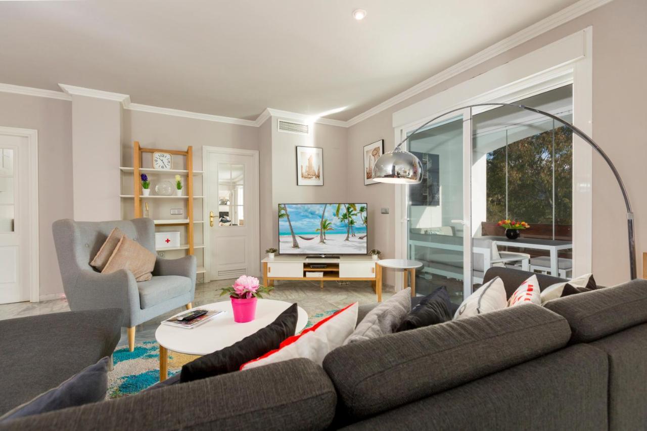 Apartamento 4 Bedroom In Puerto Banus 150 Meters From The *