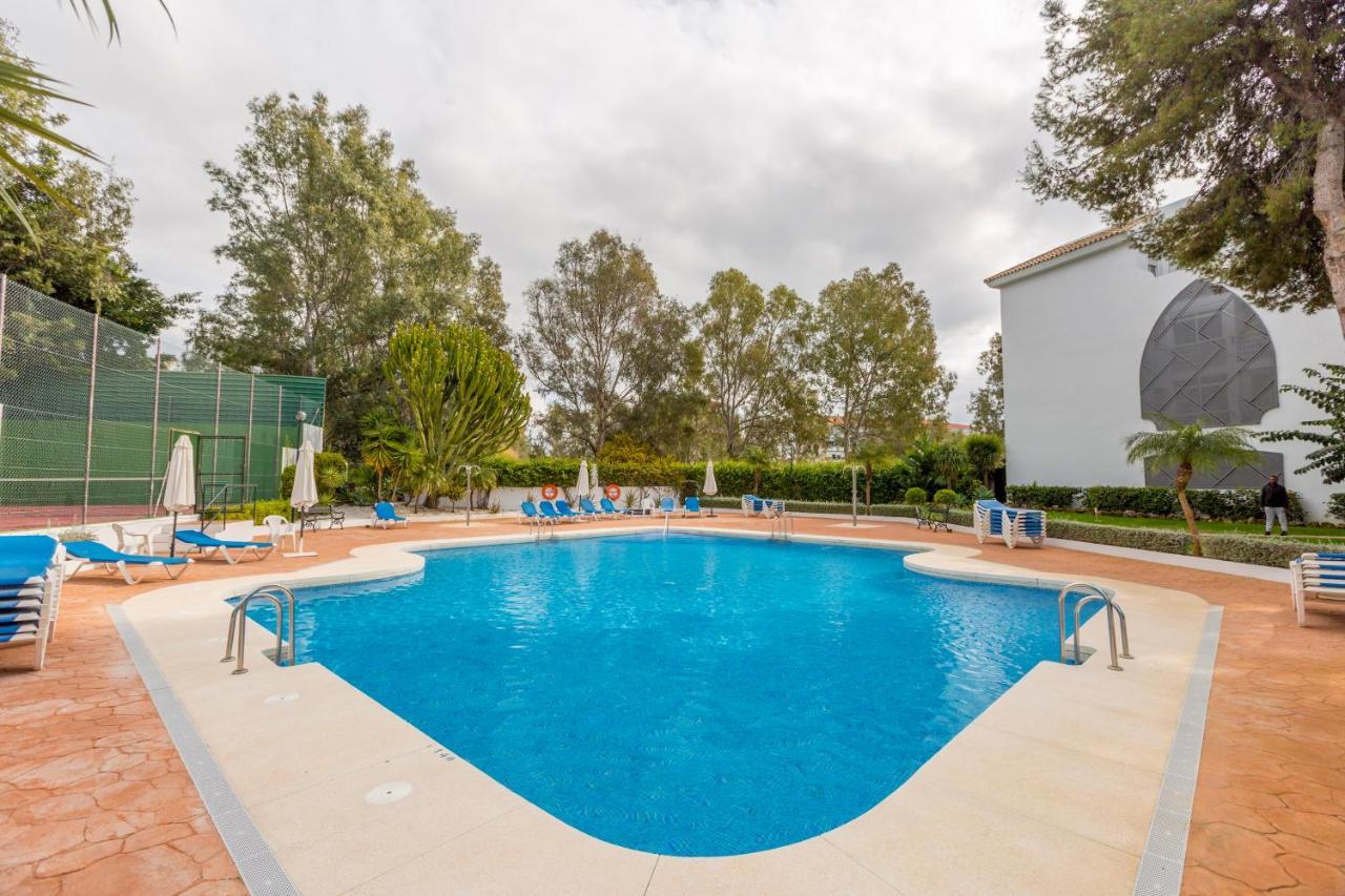 Apartamento 4 Bedroom In Puerto Banus 150 Meters From The Marbella
